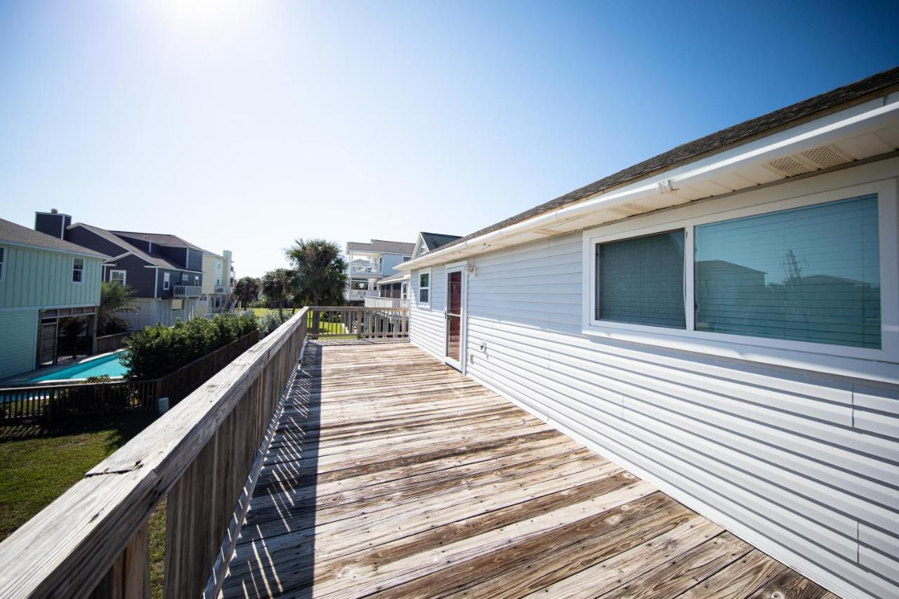 Relax At Our Beach Haven - Pet Friendly Galveston Esterno foto